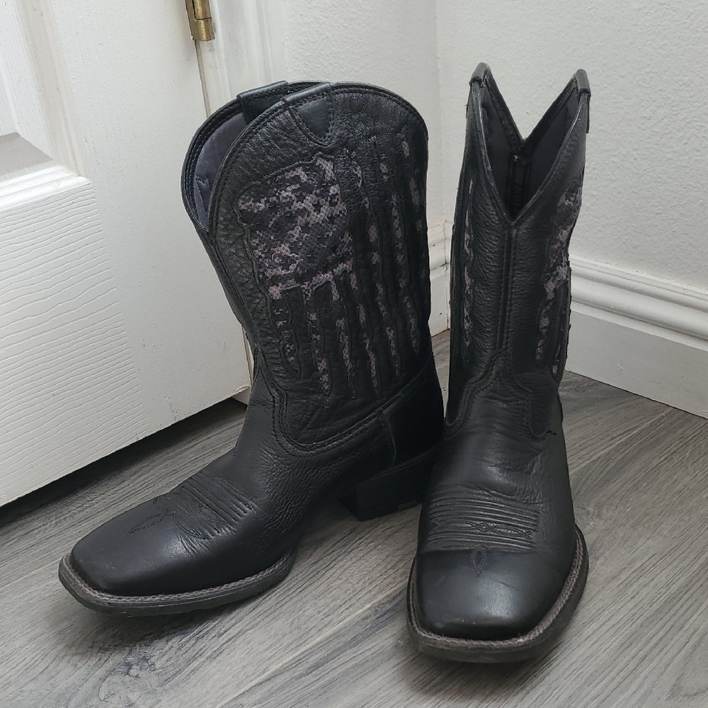 Ariat Black Leather Cowboy Boots